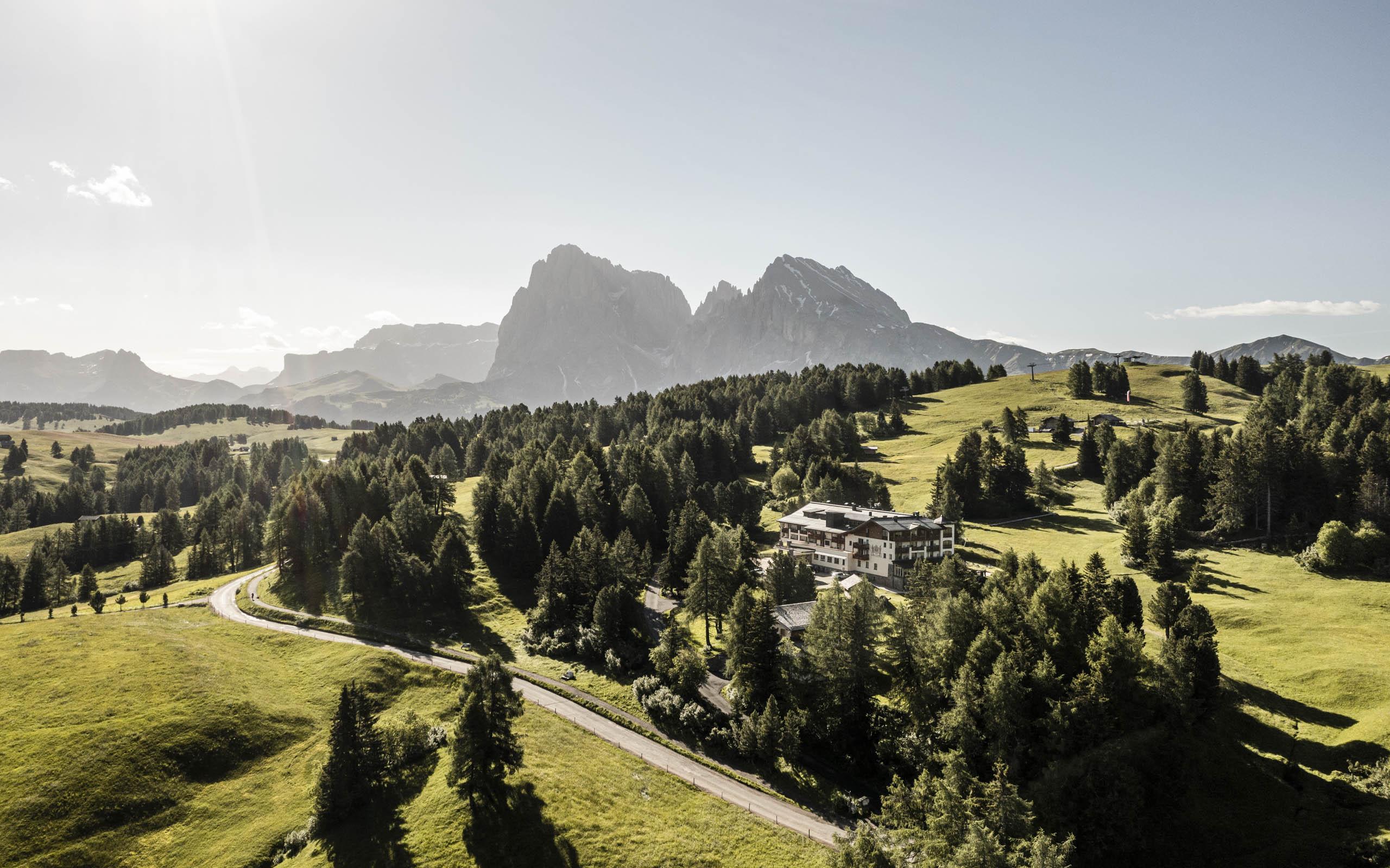 Hotel Steger-Dellai Alpe Di Siusi Exterior foto